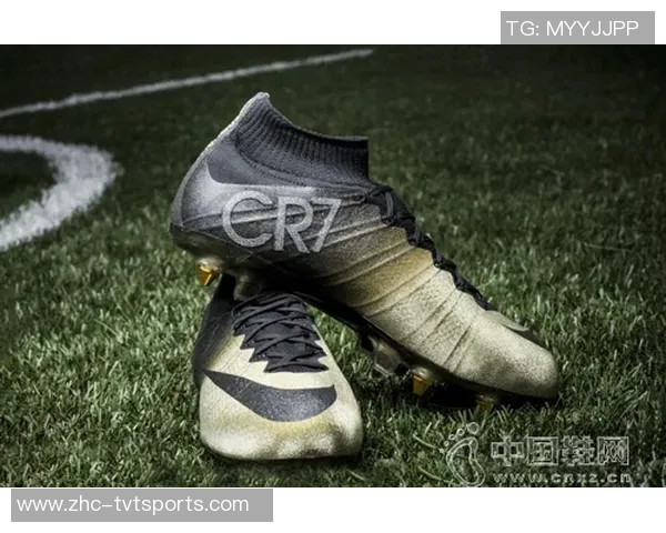 探索C罗同款足球鞋的魅力与性能，助你在球场上尽显风采